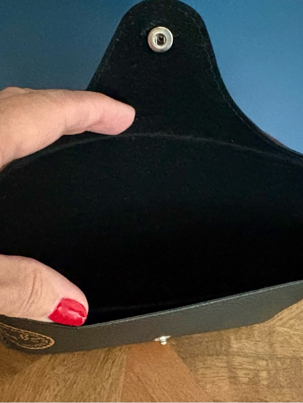 Ray-Ban Black Sunglasses Case with Gold Logo (Case Only) - Picture 6 of 6